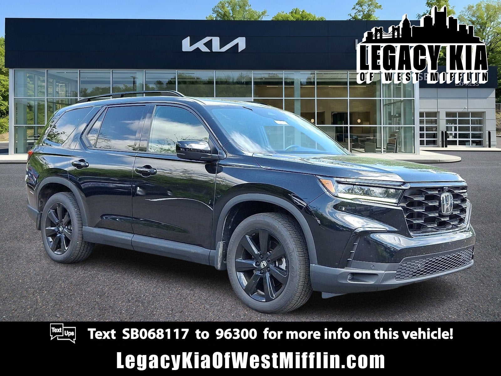 2025 Honda Pilot Black Edition in Black — front three-quarter view