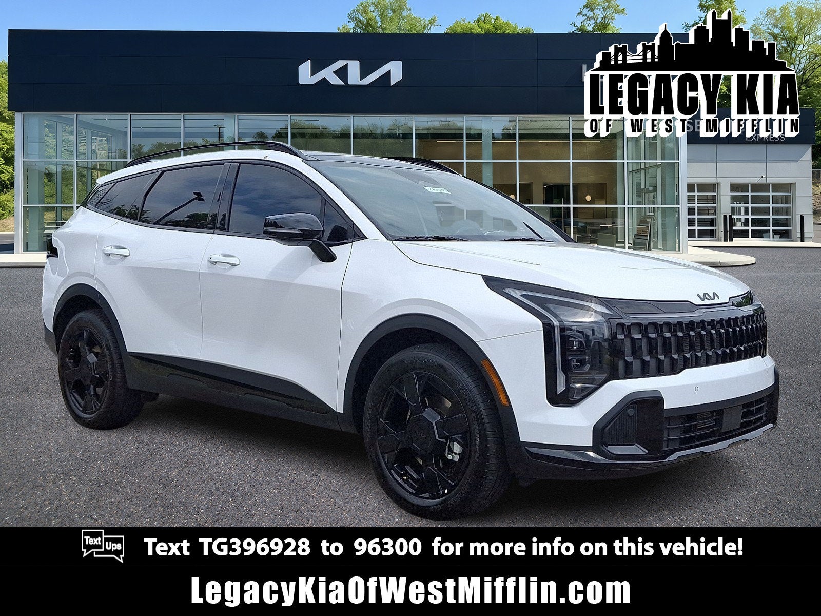 2026 Kia Sportage X-Line in Glacial White Pearl — front three-quarter view