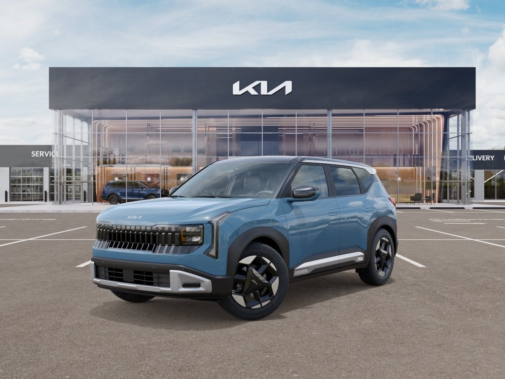2027 Kia Seltos S in Frost Blue/Blk — front three-quarter view